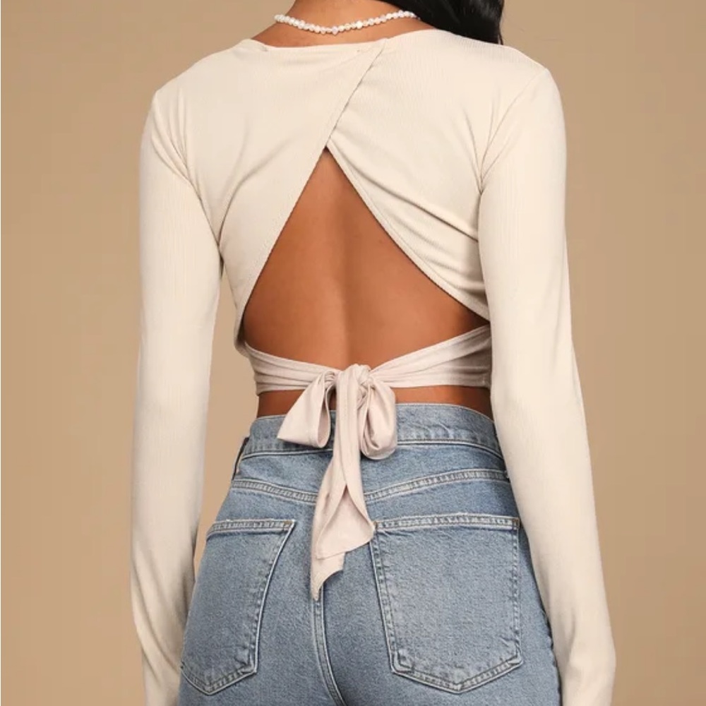 Lulu’s Beige Ribbed Long Sleeve Tie-Back Crop Top Size XL